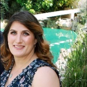 Meet your Posher, Behnaz